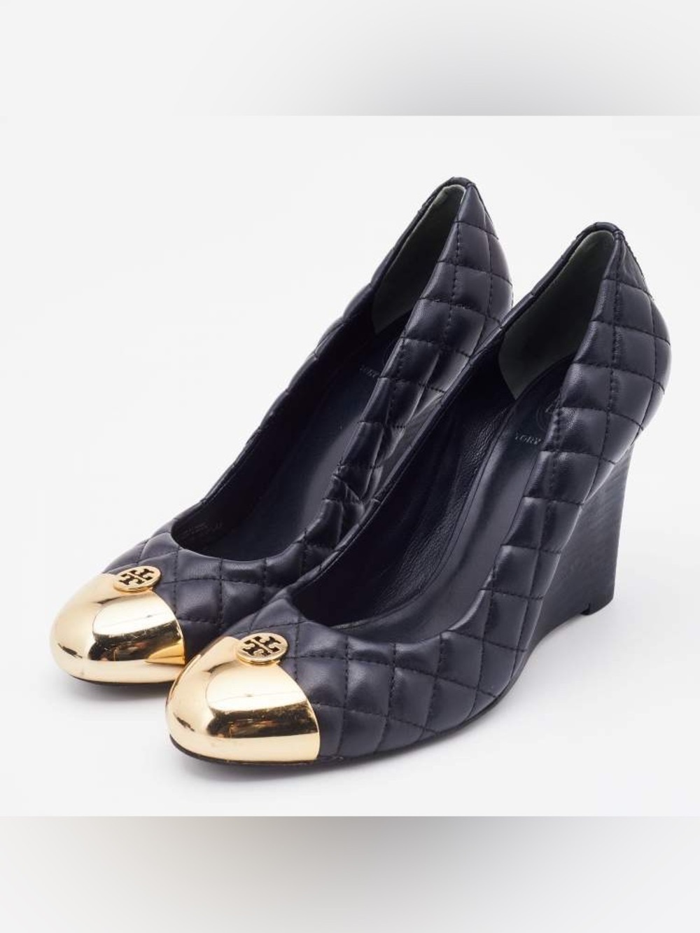 TORY BURCH Kaitlin Black Quilted Leather Pumps with Gold Cap Toe (US 9)